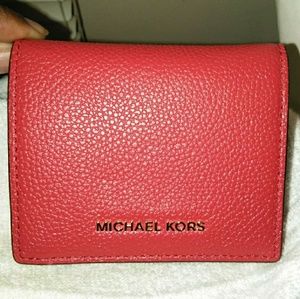 New Authentic Michael Kors Billfold Wallet